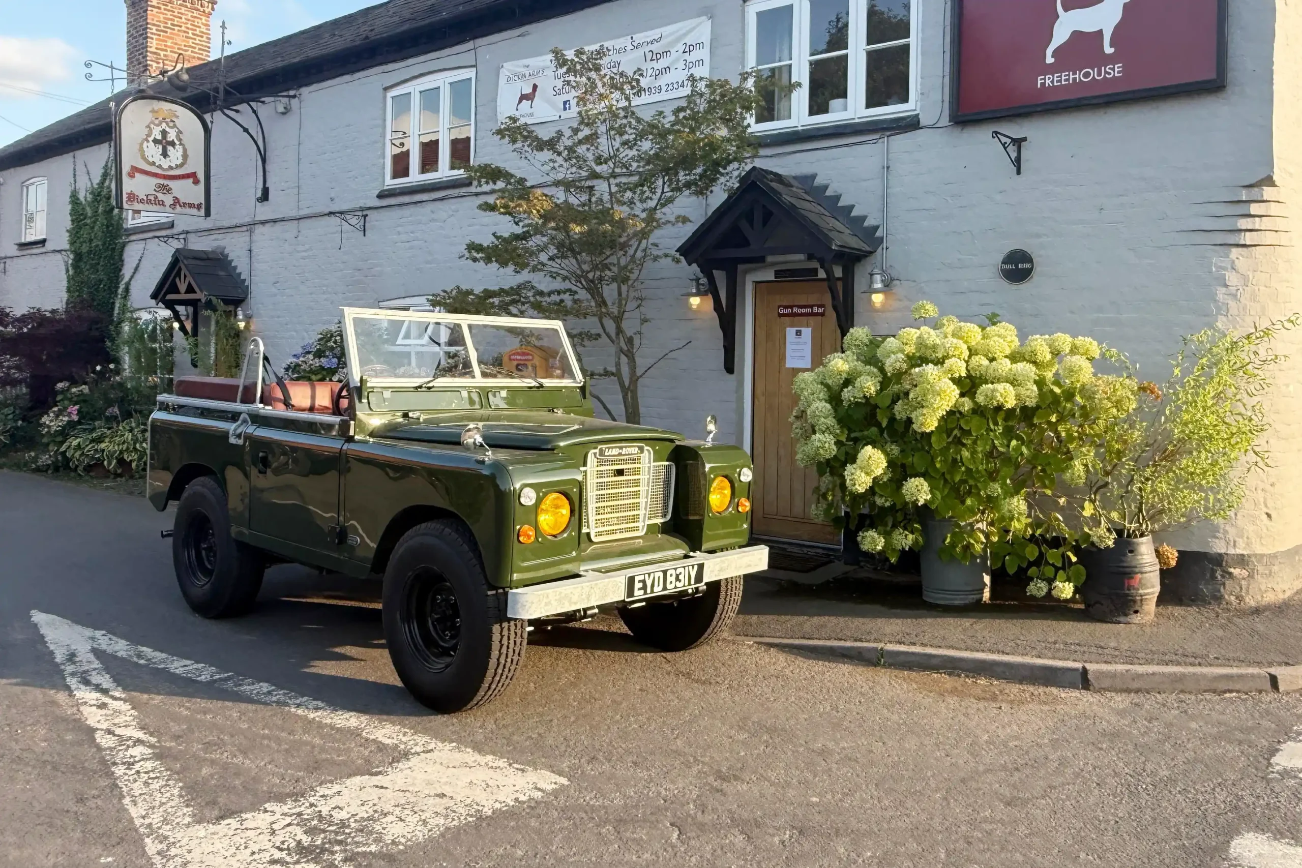 Land Rover Hire for Weddings